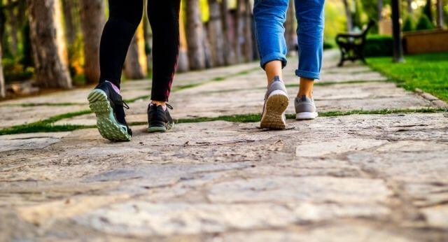 Mengejutkan, Ini Manfaat Berjalan Bagi Kesehatan Tubuh!